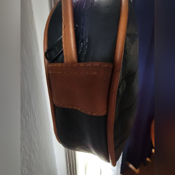 Leather Crossbody bag by PIEL - Picture 6 of 8